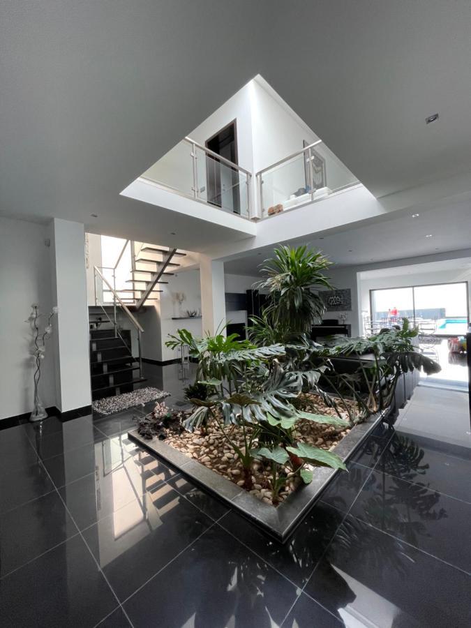 Vila Vivenda Luxuosa Feteiras Exteriér fotografie